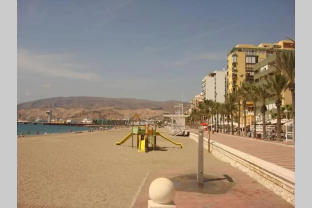 El Rinconcito Cubano En La Playa Apartment Almeria
